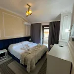 Sanremo ホテル 3*