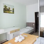 ホテル Sanremo 3*