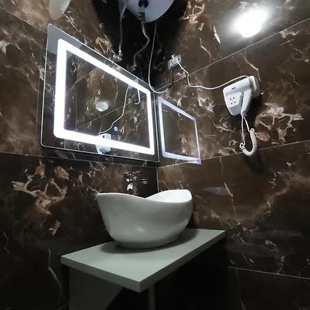 Hotell Sanremo Tirana